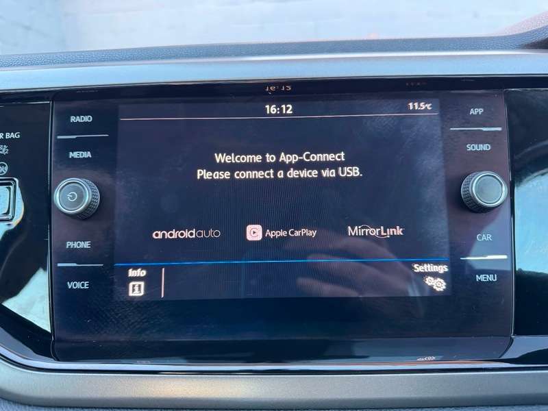 2019 VOLKSWAGEN POLO 2019 VOLKSWAGEN POLO