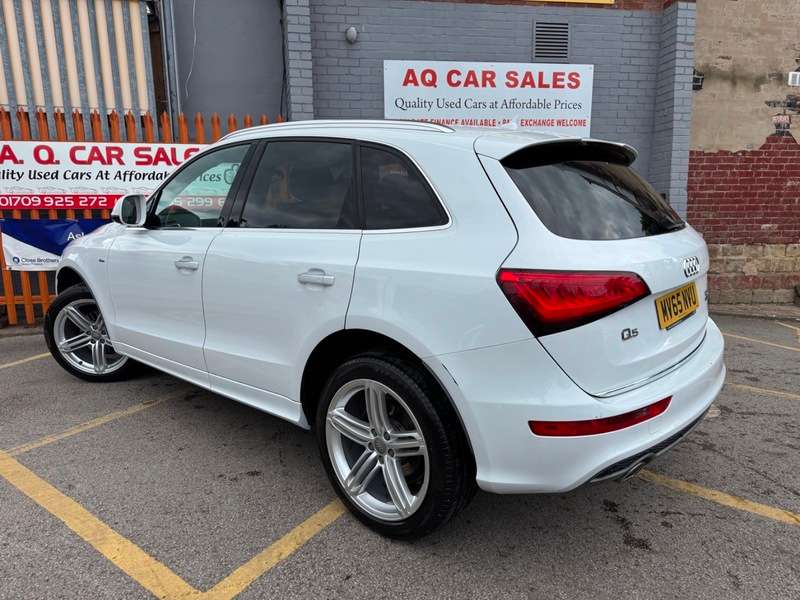 2015 AUDI Q5 2015 AUDI Q5