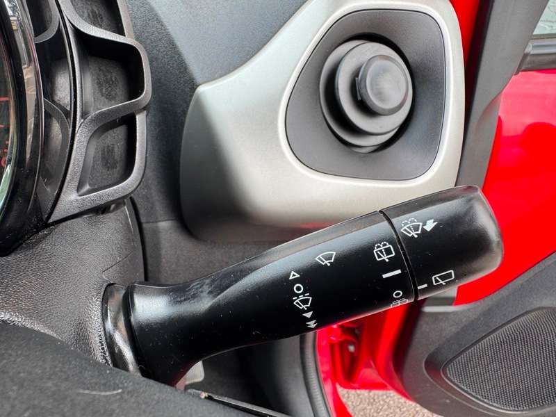 2016 TOYOTA AYGO 2016 TOYOTA AYGO