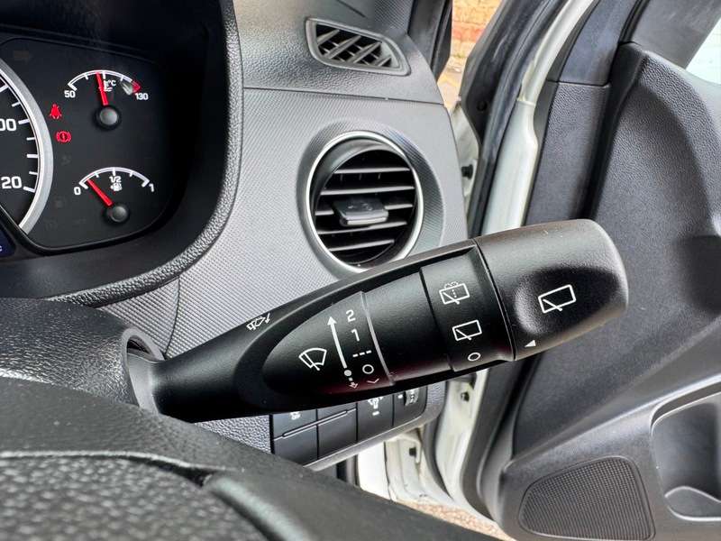 2018 HYUNDAI I10 2018 HYUNDAI I10
