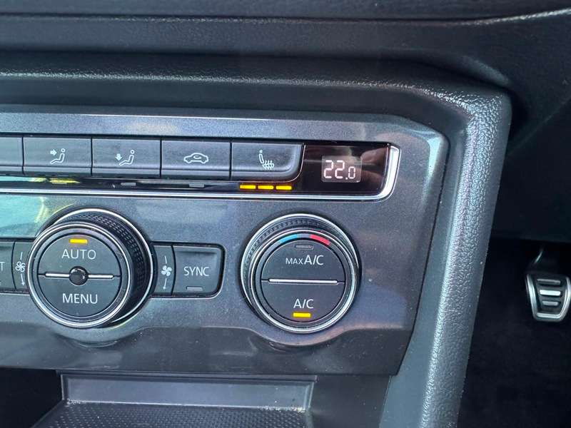 2017 VOLKSWAGEN TIGUAN 2017 VOLKSWAGEN TIGUAN