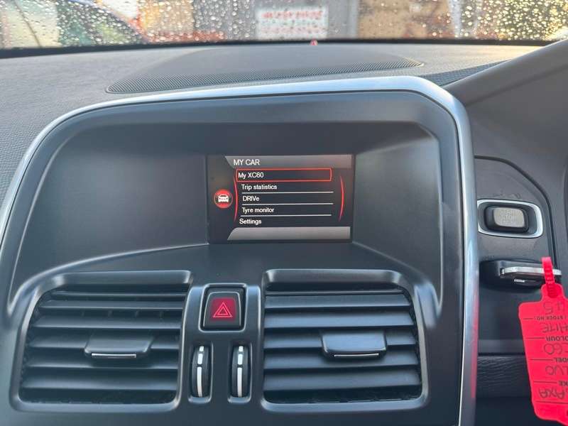 2015 VOLVO XC60 2015 VOLVO XC60