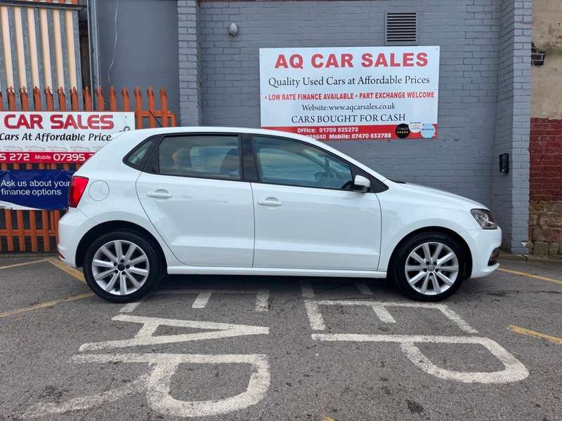 2015 VOLKSWAGEN POLO 2015 VOLKSWAGEN POLO