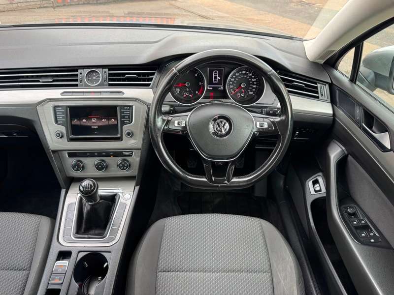 2015 VOLKSWAGEN PASSAT 2015 VOLKSWAGEN PASSAT