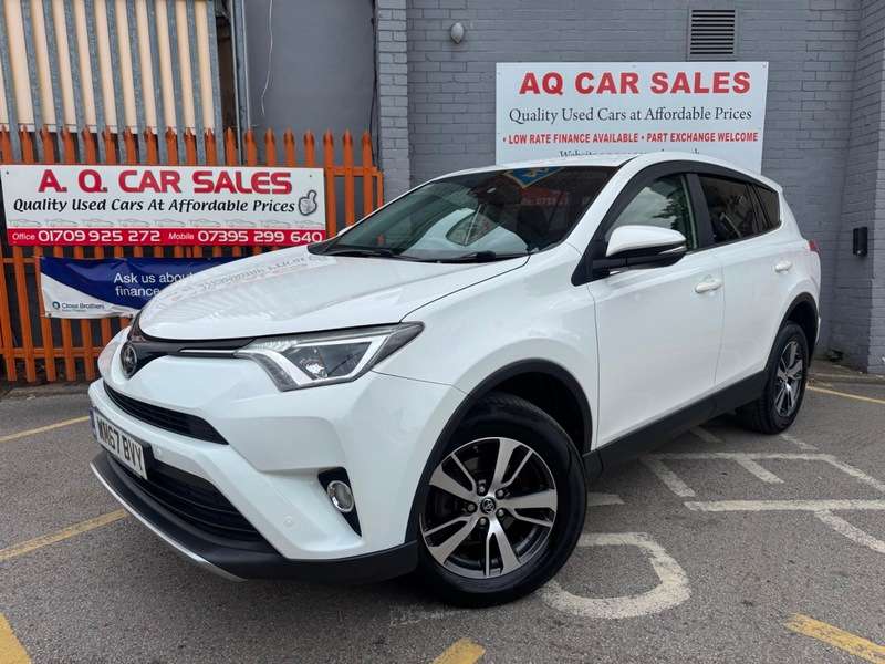 A 2017 TOYOTA RAV4 D-4D BUSINESS EDITION TSS A 2017 TOYOTA RAV4 D-4D BUSINESS EDITION TSS