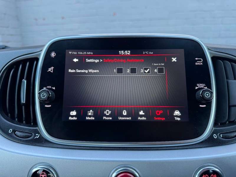 2021 FIAT 500 2021 FIAT 500