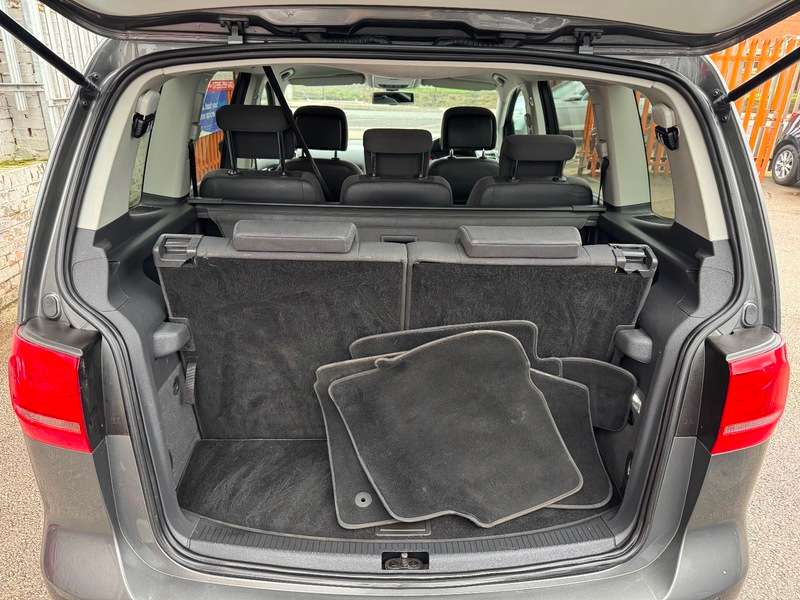 2014 VOLKSWAGEN TOURAN 2014 VOLKSWAGEN TOURAN