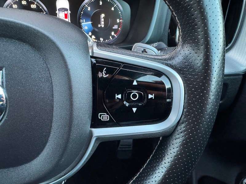 2018 VOLVO XC60 2018 VOLVO XC60