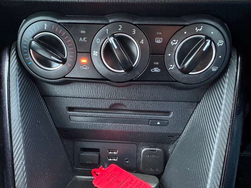 2015 MAZDA MAZDA 2 2015 MAZDA MAZDA 2