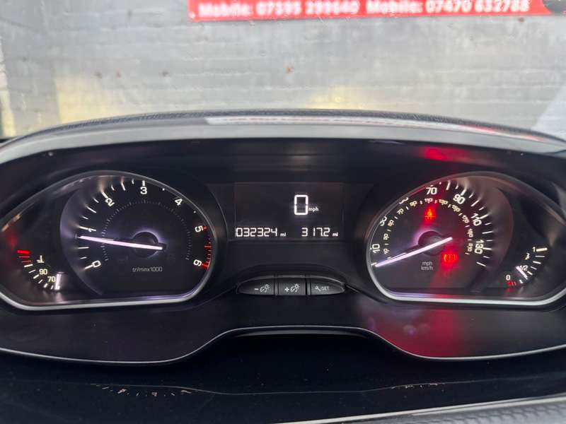 2016 PEUGEOT 208 2016 PEUGEOT 208