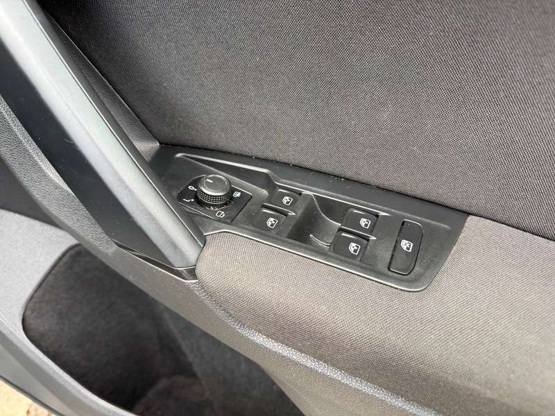 2018 VOLKSWAGEN TIGUAN 2018 VOLKSWAGEN TIGUAN