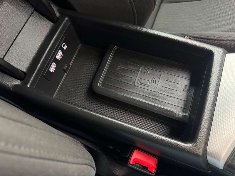 2017 AUDI A4 2017 AUDI A4