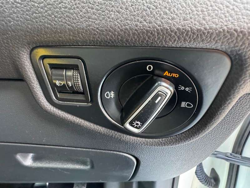 2016 VOLKSWAGEN TOURAN 2016 VOLKSWAGEN TOURAN