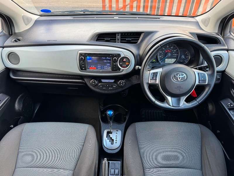 2012 TOYOTA YARIS 2012 TOYOTA YARIS