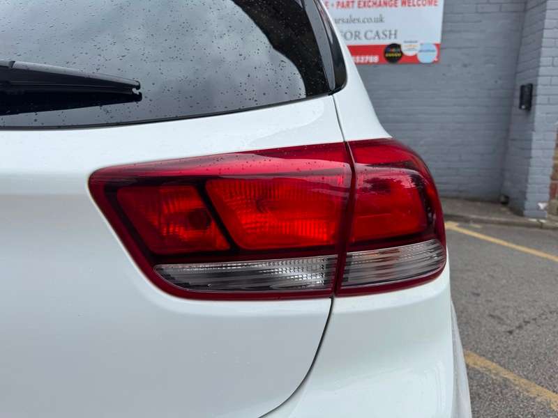 2017 KIA RIO 2017 KIA RIO