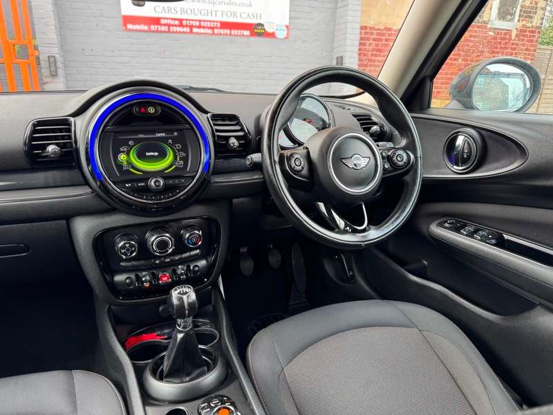 2017 MINI CLUBMAN 2017 MINI CLUBMAN