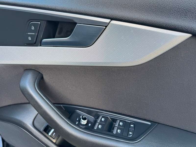 2016 AUDI A4 2016 AUDI A4