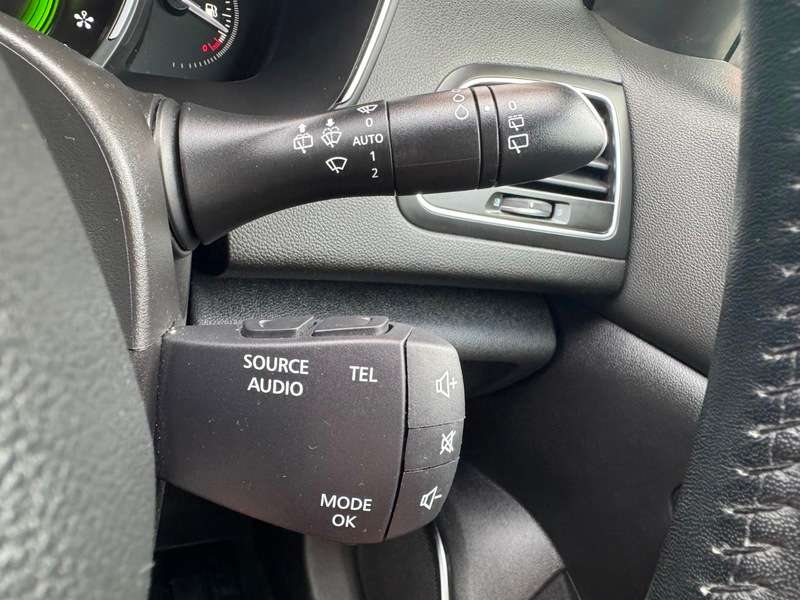 2017 RENAULT MEGANE 2017 RENAULT MEGANE
