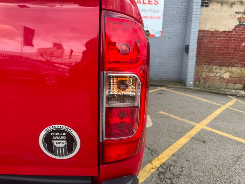 2016 NISSAN NAVARA 2016 NISSAN NAVARA