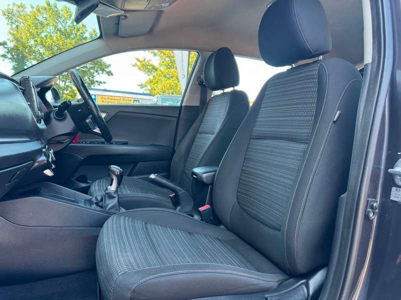 2018 KIA STONIC 2018 KIA STONIC