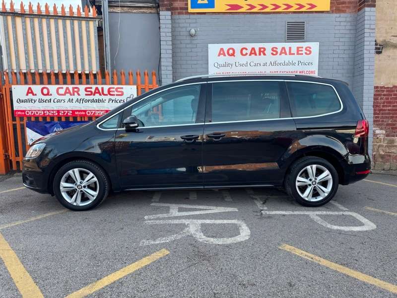 A 2016 SEAT ALHAMBRA TDI SE LUX A 2016 SEAT ALHAMBRA TDI SE LUX