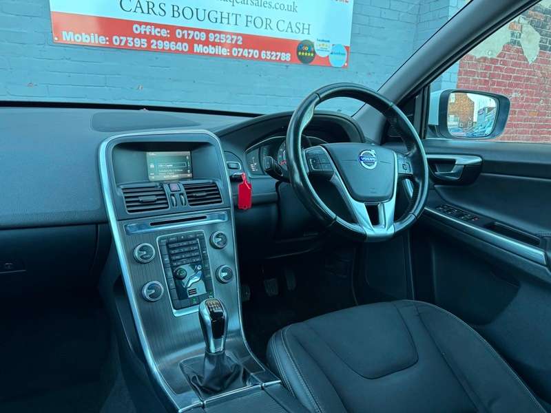 2015 VOLVO XC60 2015 VOLVO XC60