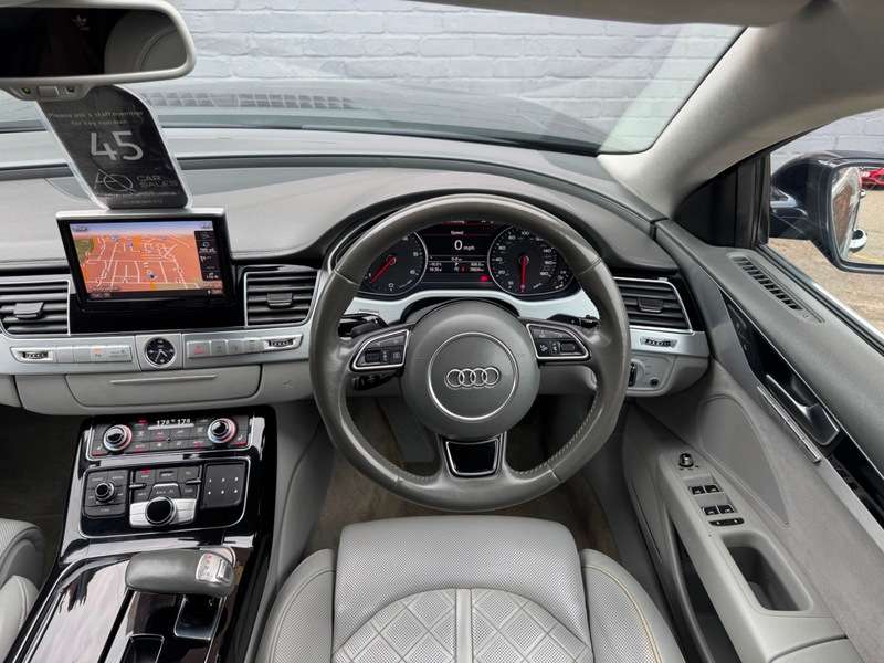 2016 AUDI A8 2016 AUDI A8