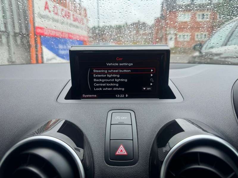 2015 AUDI A1 2015 AUDI A1