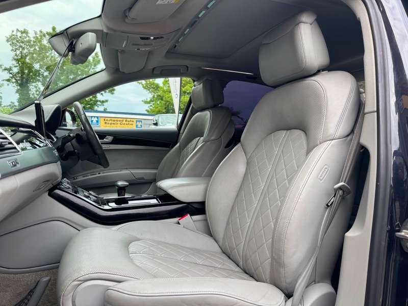 2016 AUDI A8 2016 AUDI A8