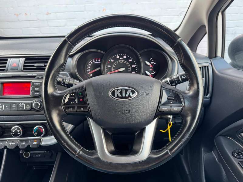 2014 KIA RIO 2014 KIA RIO