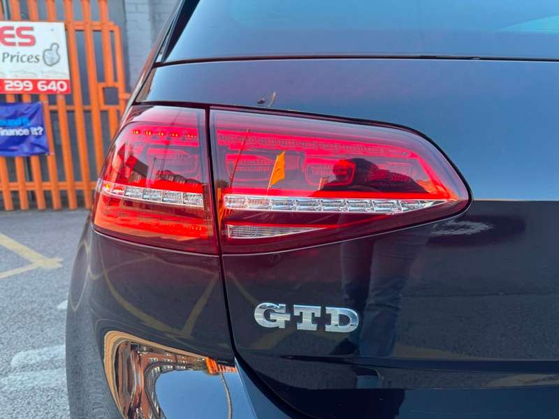 2015 VOLKSWAGEN GOLF 2015 VOLKSWAGEN GOLF