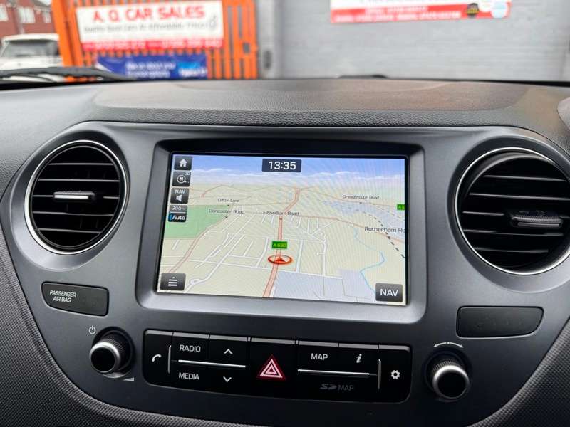 2018 HYUNDAI I10 2018 HYUNDAI I10