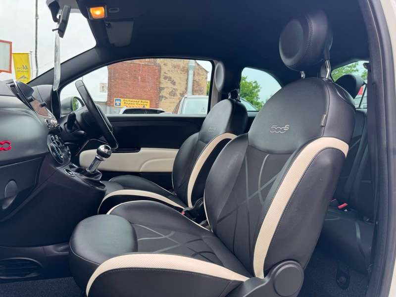 2017 FIAT 500 2017 FIAT 500