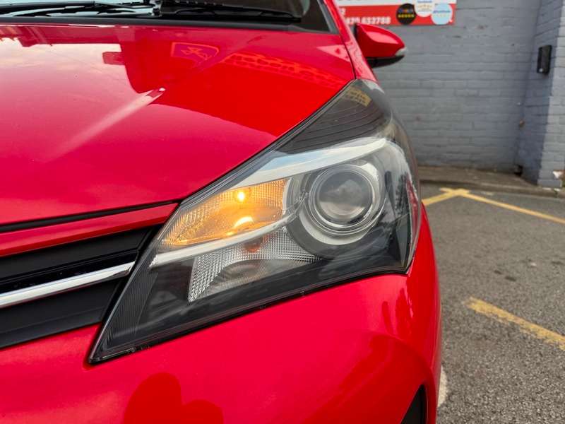 2015 TOYOTA YARIS 2015 TOYOTA YARIS