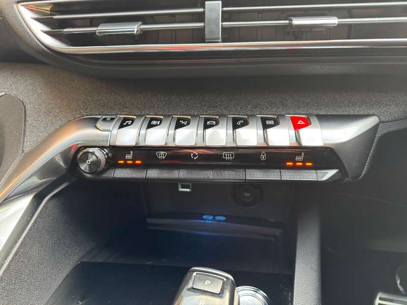 2019 PEUGEOT 3008 2019 PEUGEOT 3008