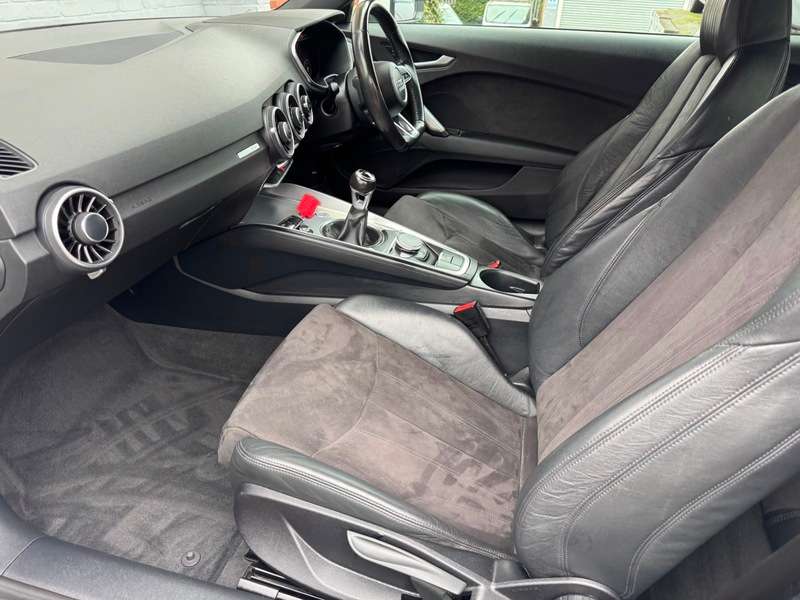 2015 AUDI TT 2015 AUDI TT