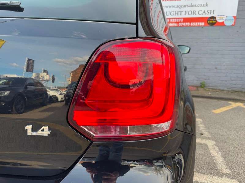 2011 VOLKSWAGEN POLO 2011 VOLKSWAGEN POLO