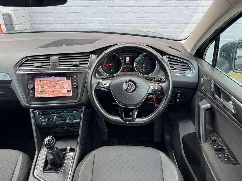 2018 VOLKSWAGEN TIGUAN 2018 VOLKSWAGEN TIGUAN