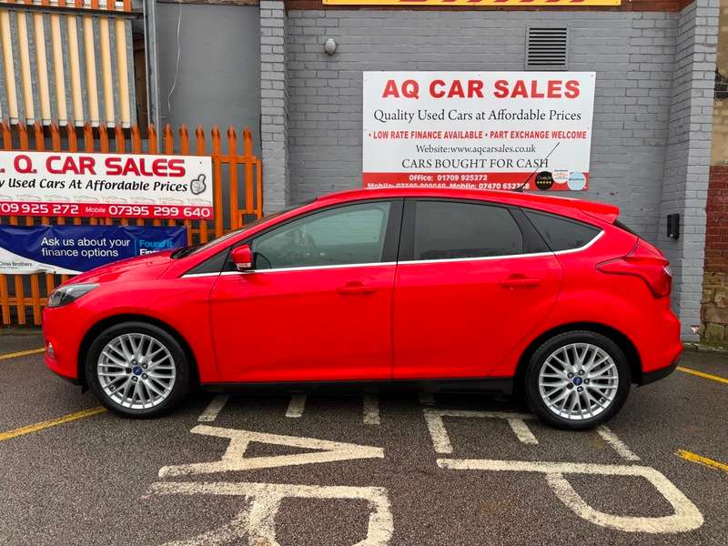 A 2013 FORD FOCUS ZETEC A 2013 FORD FOCUS ZETEC