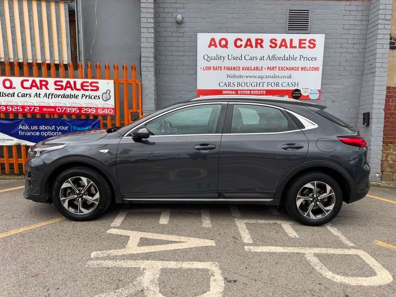 A 2020 KIA CEED XCEED 2 ISG A 2020 KIA CEED XCEED 2 ISG