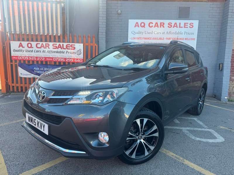 A 2015 TOYOTA RAV4 D-4D ICON A 2015 TOYOTA RAV4 D-4D ICON