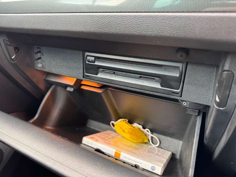 2018 VOLKSWAGEN TIGUAN 2018 VOLKSWAGEN TIGUAN