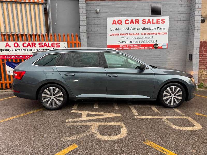 A 2017 SKODA SUPERB SE TECHNOLOGY TDI GREENLINE A 2017 SKODA SUPERB SE TECHNOLOGY TDI GREENLINE