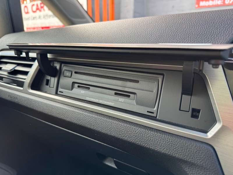 2016 VOLKSWAGEN TOURAN 2016 VOLKSWAGEN TOURAN
