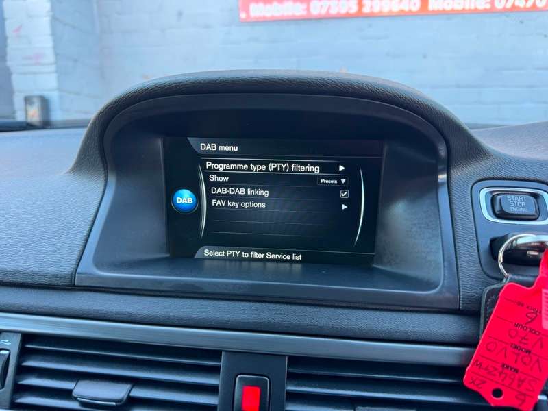 2014 VOLVO V70 2014 VOLVO V70