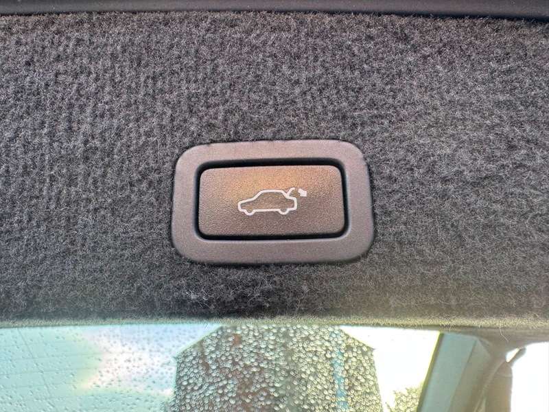 2015 VOLVO XC60 2015 VOLVO XC60