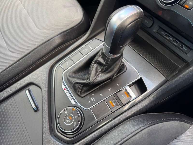 2018 VOLKSWAGEN TIGUAN 2018 VOLKSWAGEN TIGUAN