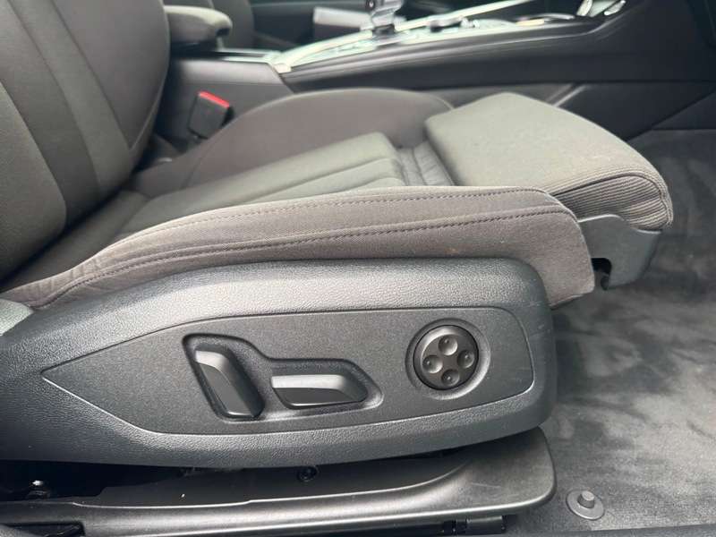 2017 AUDI A4 2017 AUDI A4