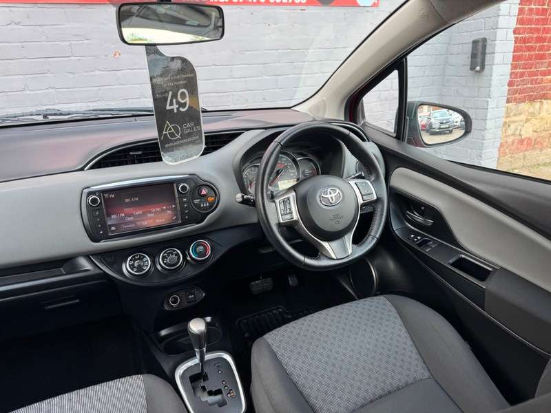 2015 TOYOTA YARIS 2015 TOYOTA YARIS
