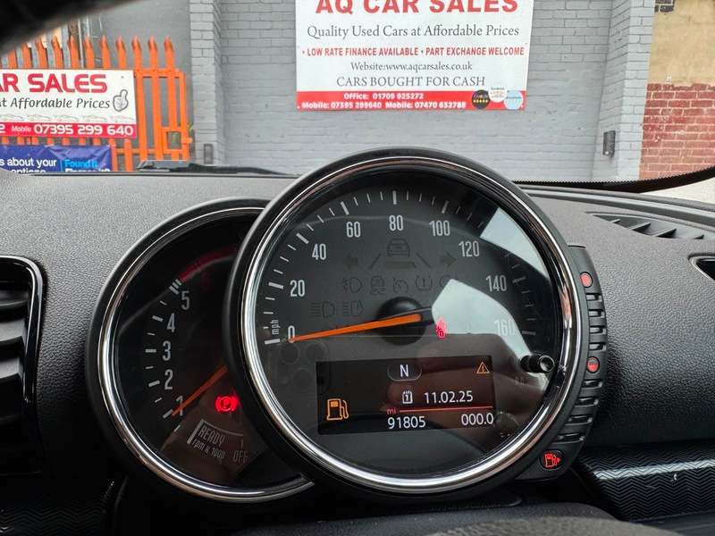 2017 MINI CLUBMAN 2017 MINI CLUBMAN